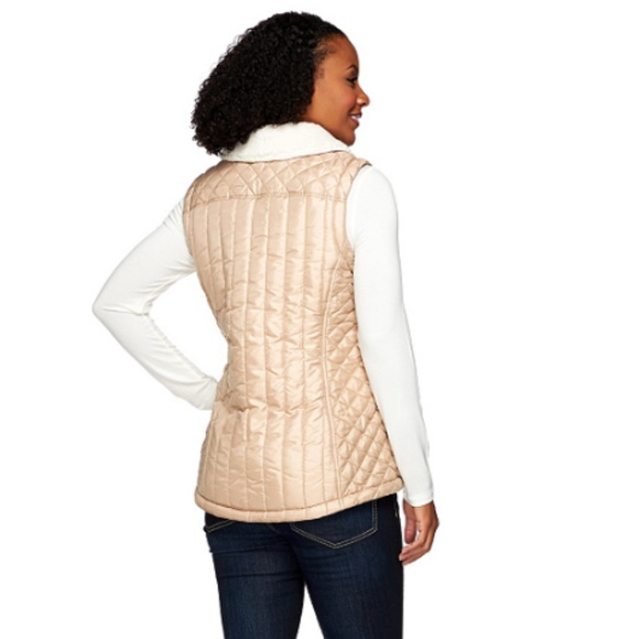 NEW Quilted Vest with Faux Sherpa Lining, Large - Picture 4 of 7